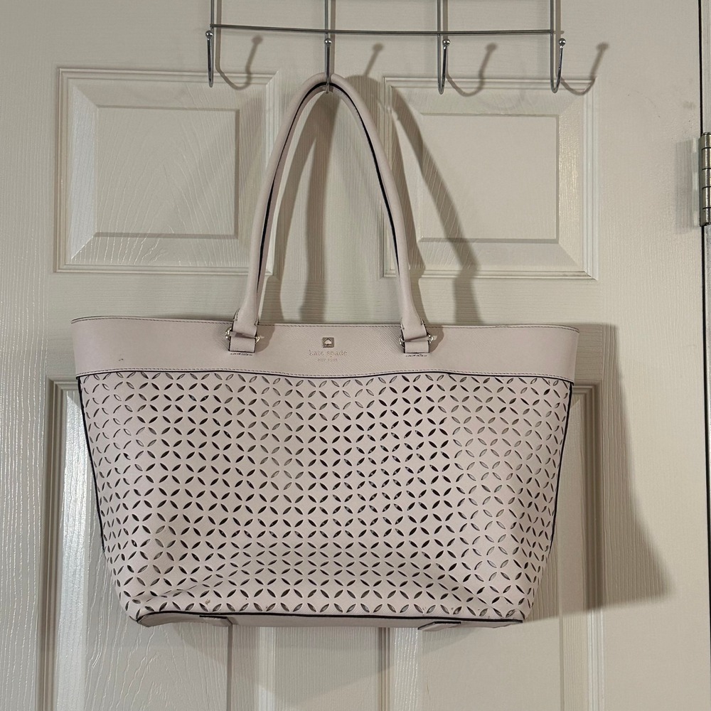 Kate Spade New York Pink Perforated Laser Cut Saffiano Leather Tote Bag‎ Large